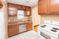 Kenmore Square Apartments in Kenmore, NY - Building Photo - Building Photo