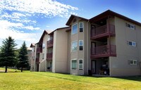 Balmoral Apartments in Hailey, ID - Foto de edificio - Building Photo