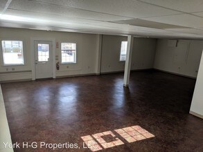 10 1st Ave in Red Lion, PA - Building Photo - Building Photo