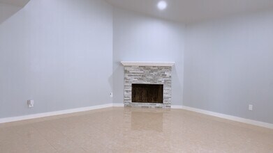10318 Richmond Hill Dr in Houston, TX - Building Photo - Building Photo