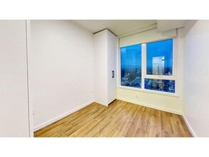 10448 University Dr in Surrey, BC - Building Photo - Building Photo