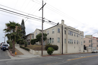 347 N Mariposa Ave in Los Angeles, CA - Building Photo - Building Photo