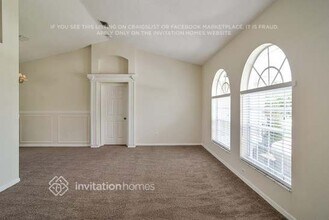 1933 SW Lennox St in Port St. Lucie, FL - Building Photo - Building Photo