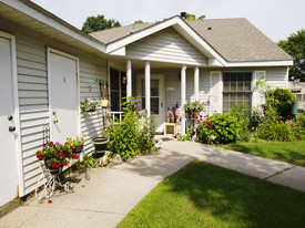 Orleans Homes in Stillwater Apartamentos