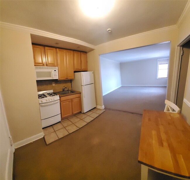 10537 64th Ave in Queens, NY - Building Photo - Building Photo