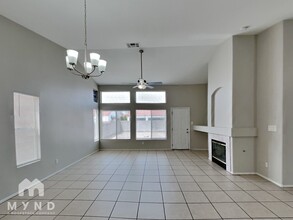 3942 Redfield Ave in North Las Vegas, NV - Building Photo - Building Photo