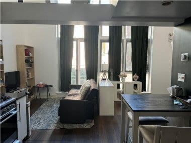 property at 390 Lorimer St