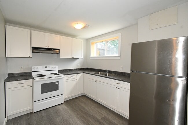 property at 1483 Milburn Ave
