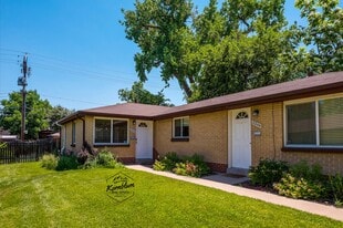 2246 N Franklin St in Denver, CO - Building Photo