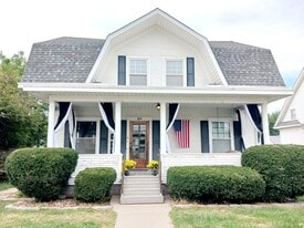 204 N Sumner Ave in Creston, IA - Building Photo