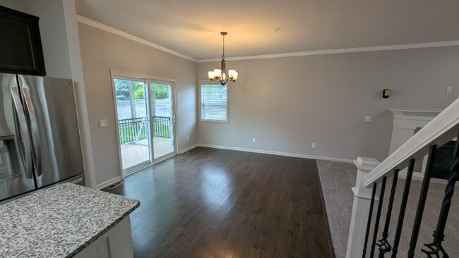 2568 Vierling Dr E in Shakopee, MN - Building Photo - Building Photo