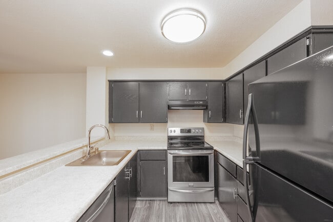 Lea Hill Condominiums in Auburn, WA - Foto de edificio - Interior Photo