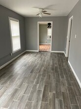 606 S Summer St in Lampasas, TX - Building Photo - Building Photo