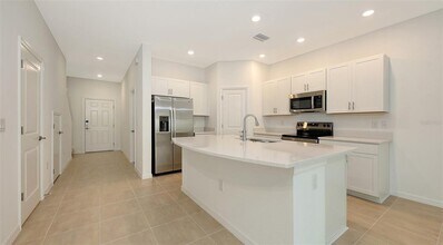 9004 Driven Snow St in Sarasota, FL - Building Photo - Building Photo