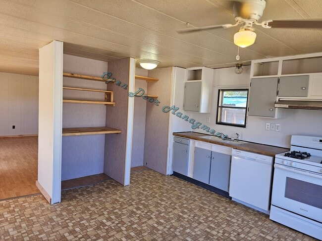 property at 2324 Pine St