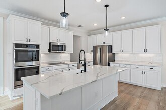 4770 SW Ardsley Dr in Stuart, FL - Building Photo - Building Photo