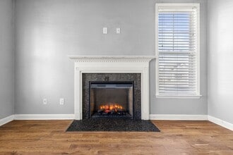 501 New Hanover Trl in Jacksonville, NC - Building Photo - Building Photo
