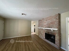 1445 Delwood St in Vallejo, CA - Foto de edificio - Building Photo