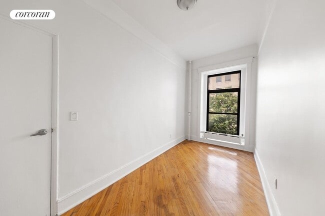 4 W 90th St in New York, NY - Building Photo - Building Photo