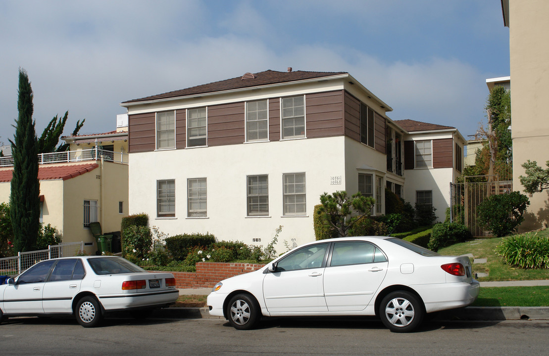 10761-10763 Massachusetts Ave in Los Angeles, CA - Building Photo