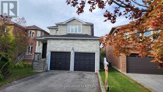 48 Painted Rock Ave in Richmond Hill, ON - Building Photo
