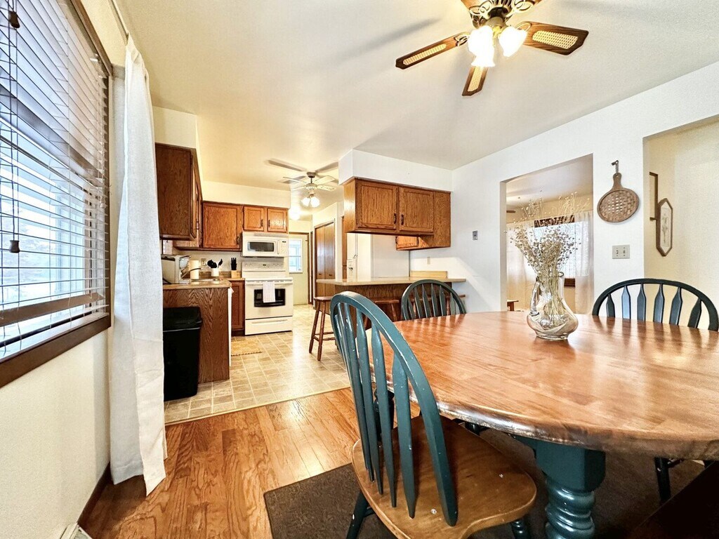 14496 County VV Rentals in Gillett, WI