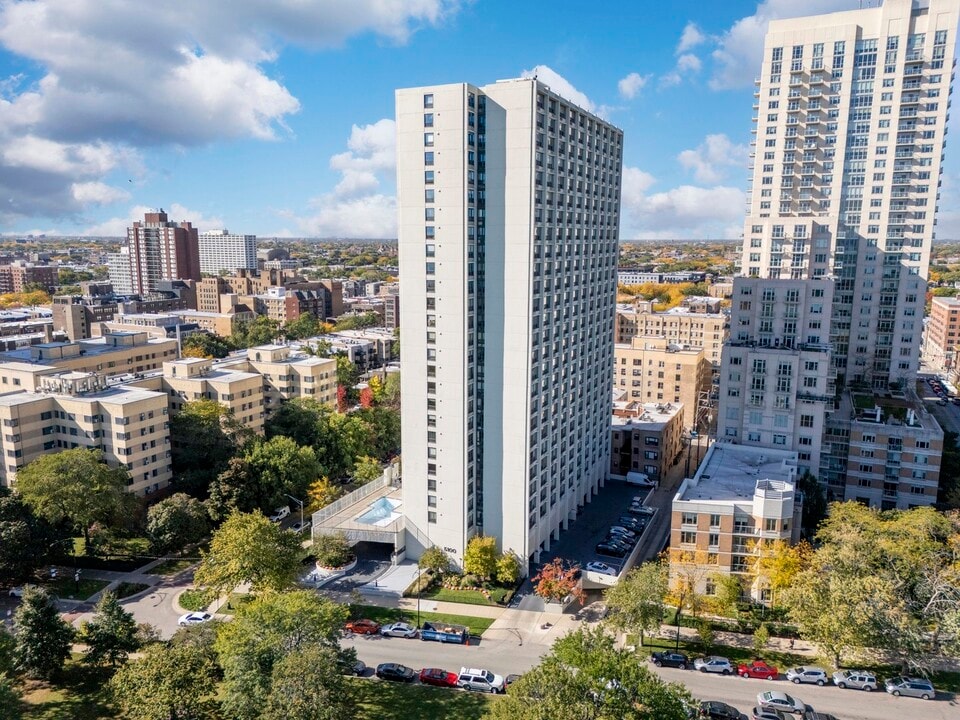 5100 N Marine Dr in Chicago, IL - Foto de edificio
