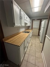 1103 Estelle Ct SE in Niles, OH - Building Photo - Building Photo