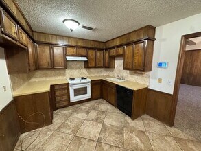 7819 Memphis Ave in Lubbock, TX - Building Photo - Building Photo