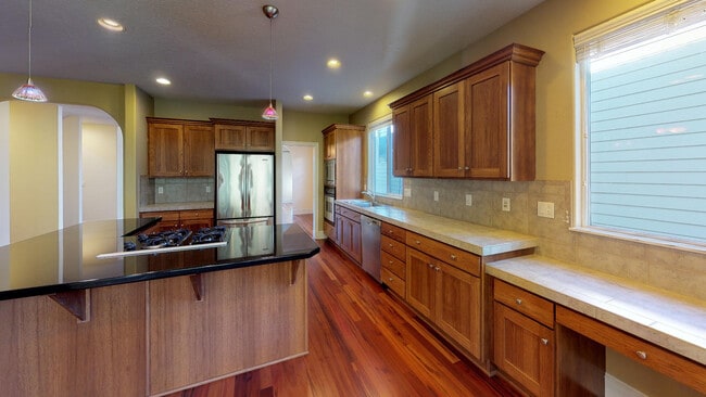 4648 NW Moretti Terrace in Portland, OR - Building Photo - Building Photo