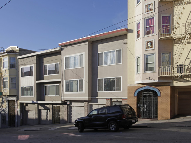 345 Fillmore Street in San Francisco, CA - Foto de edificio - Building Photo