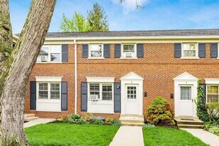 1775 Northwest Ct in Columbus, OH - Building Photo