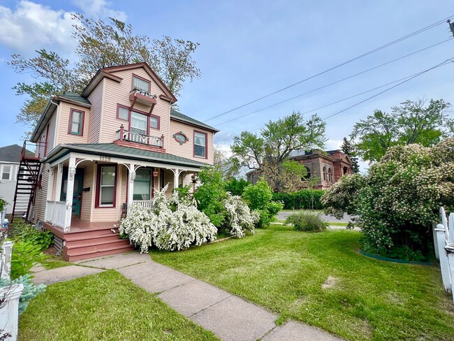 property at 1128 Hammond Ave