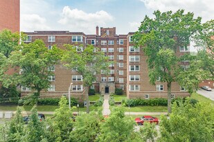 Shaker Hall Apartments