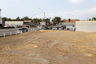 Heritage Gardens in Long Beach, CA - Foto de edificio - Building Photo