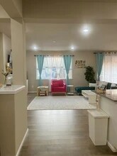 3742 80th Ave NE in Marysville, WA - Foto de edificio - Building Photo