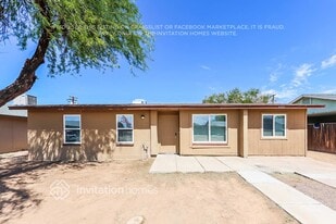2332 W Hartford Ave in Phoenix, AZ - Building Photo