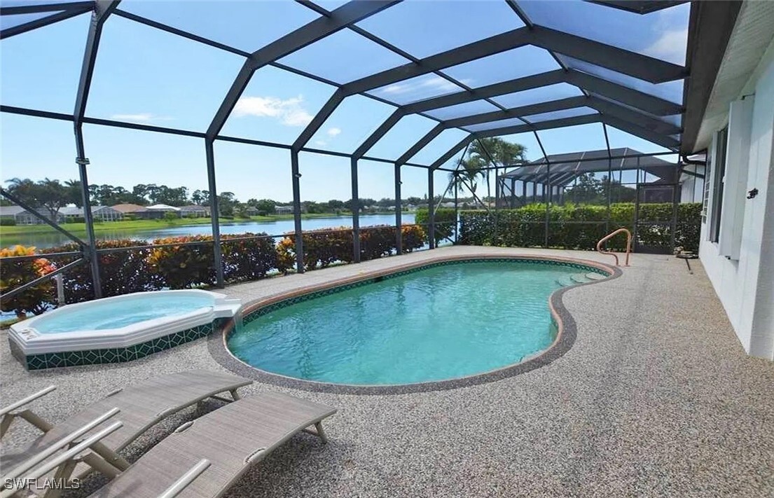 436 Crossfield Cir in Naples, FL - Building Photo