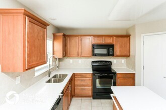 707 River Run Dr in Red Oak, TX - Building Photo - Building Photo