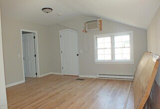 609 Higgins Ave-Unit -2B in Brielle, NJ - Building Photo - Building Photo
