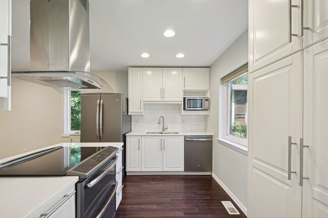 property at 11984 Barrel Cooper Ct