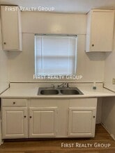 16 W Maplewood Ave in Dayton, OH - Building Photo - Building Photo