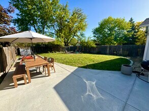 6949 W Gillis Dr in Boise, ID - Building Photo - Building Photo