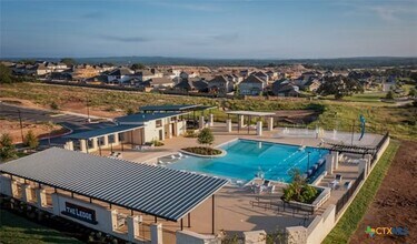 2089 Egret Ave in Canyon Lake, TX - Foto de edificio - Building Photo