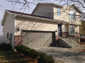 1738 N 2275 W in Clinton, UT - Building Photo