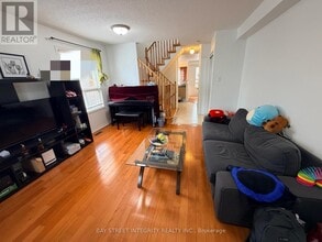 39 Moresby St in Richmond Hill, ON - Building Photo - Building Photo