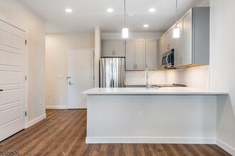 515 Union Blvd in Totowa, NJ - Building Photo - Building Photo