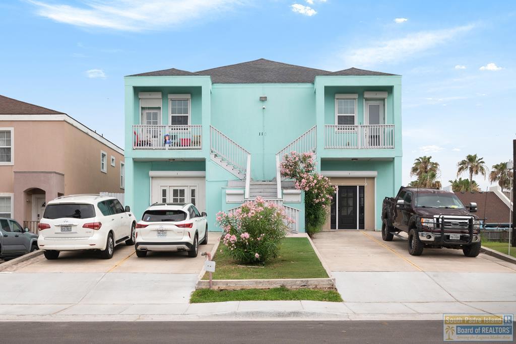 110 E Retama St in South Padre Island, TX - Building Photo