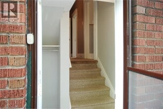 265 Park Ave in Brantford, ON - Building Photo - Building Photo