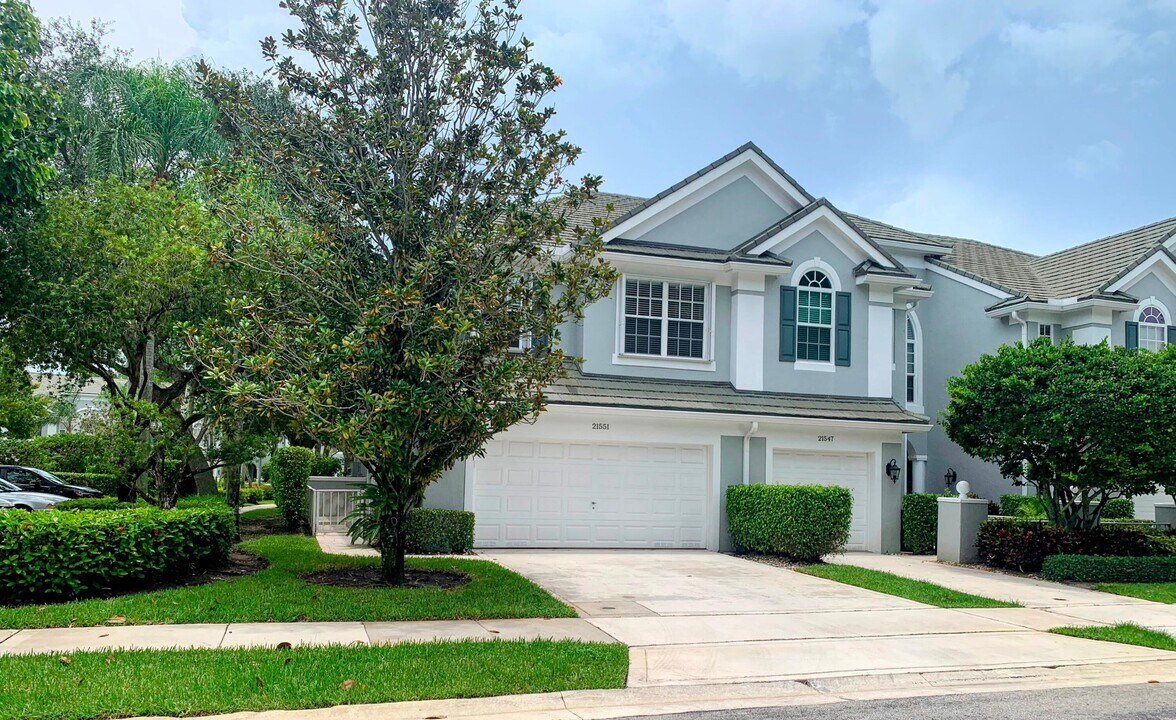 21551 St Andrews Grand Cir in Boca Raton, FL - Building Photo
